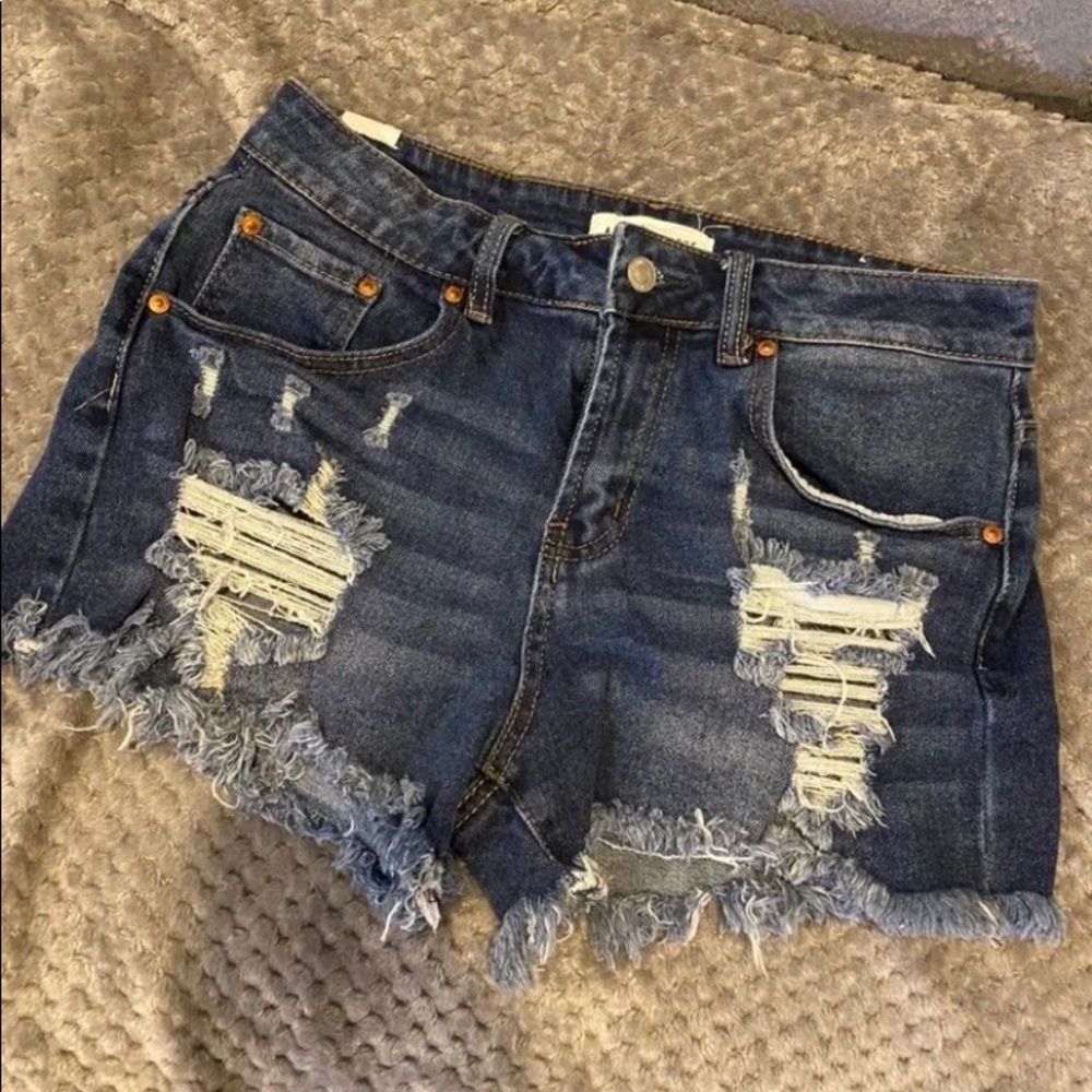 Almost famous Jean shorts